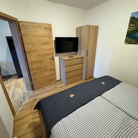30-11 Apartment *